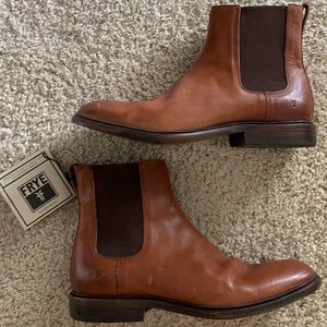 Frye Men’s Chelsea Boots